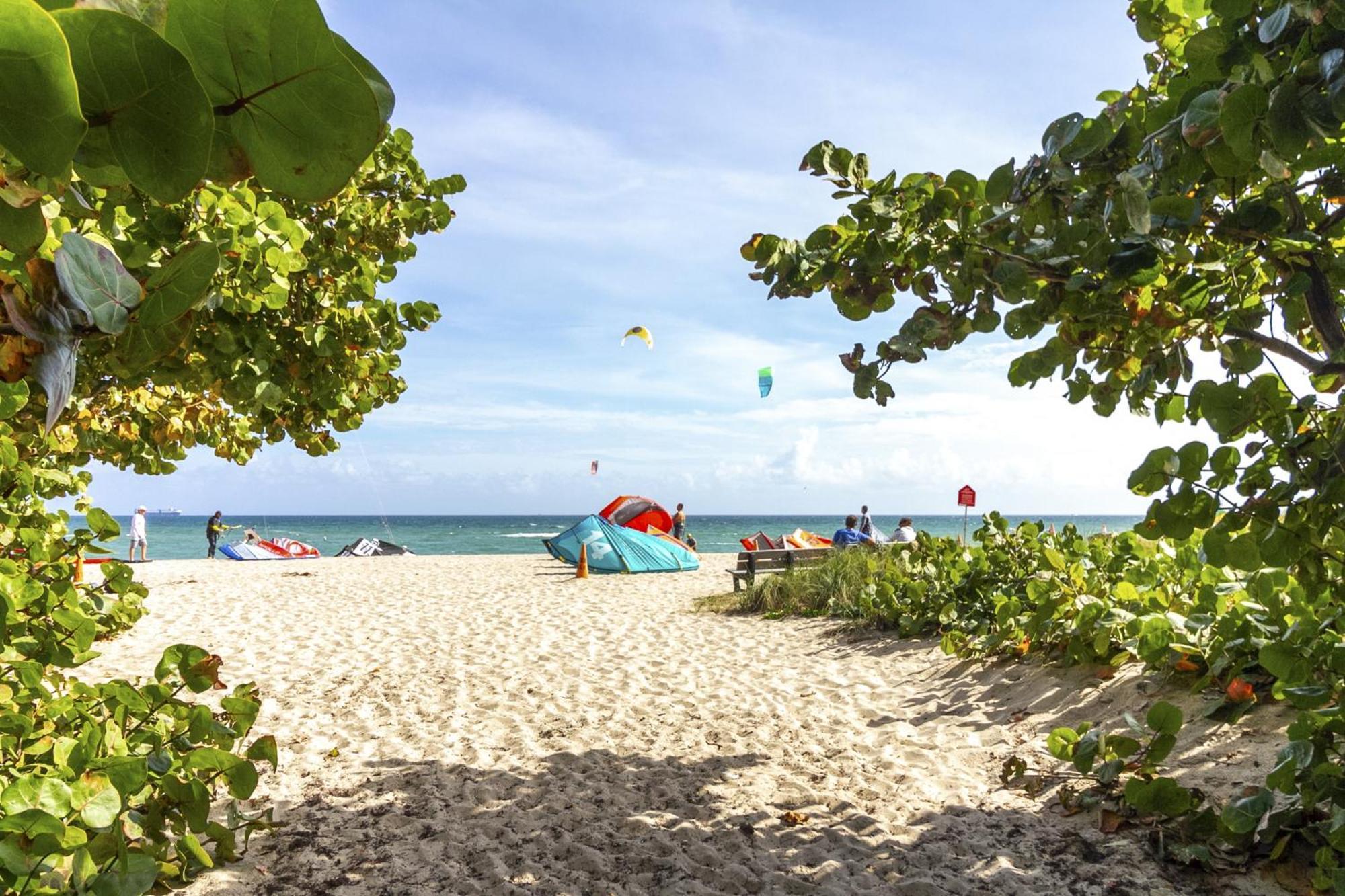 Floranada Condos Pompano Beach Kültér fotó